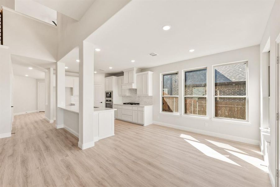 Spacious, unfurnished interior of a new home in Sunset Ridge, Alvarado (Image 37). Spacious, unfurnished interior of a new home in Sunset Ridge, Alvarado (Image 37).