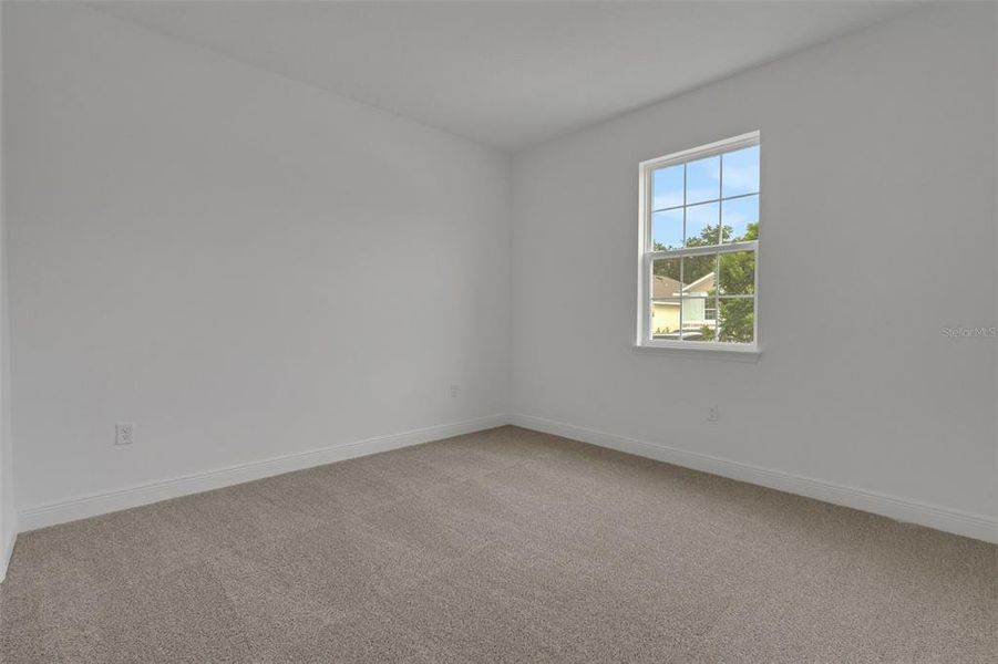 Spacious, unfurnished interior of a new home in Crossroads at Kelly Park, Apopka (Image 16).