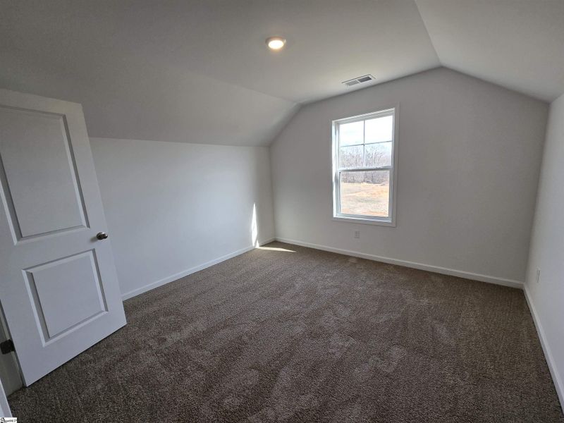 Spacious, unfurnished interior of a new home in Halton Oaks, Spartanburg (Image 24).