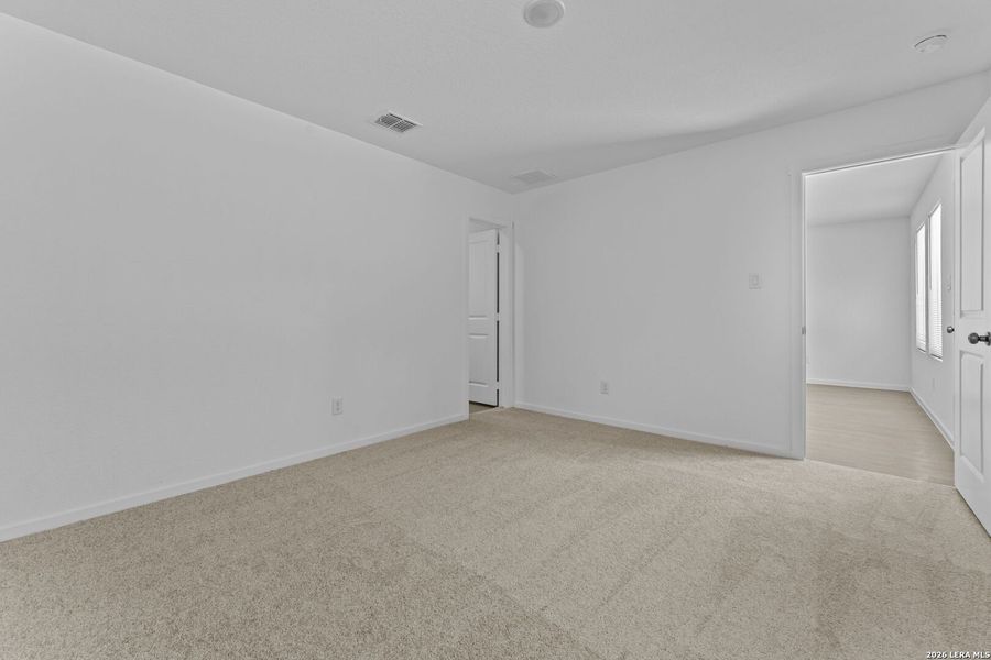 Spacious, unfurnished interior of a new home in Hidden Oasis, San Antonio (Image 12). Spacious, unfurnished interior of a new home in Hidden Oasis, San Antonio (Image 12).