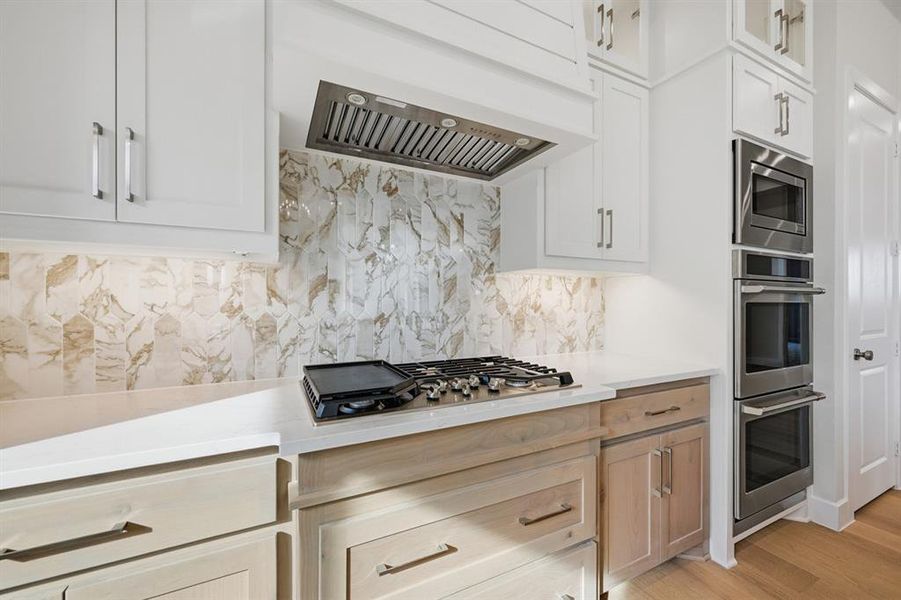 Furnished interior view inside a new home in Sandbrock Ranch, Aubrey (Image 14).