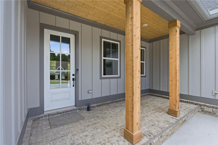 Exterior details and patio area of a home in , Jefferson (Image 36).