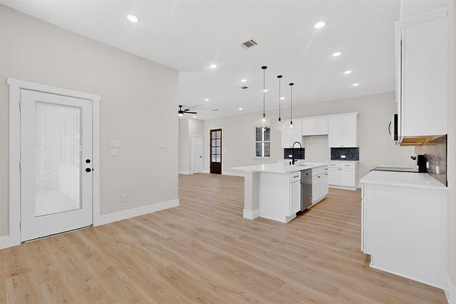 Image 26 of a home in .