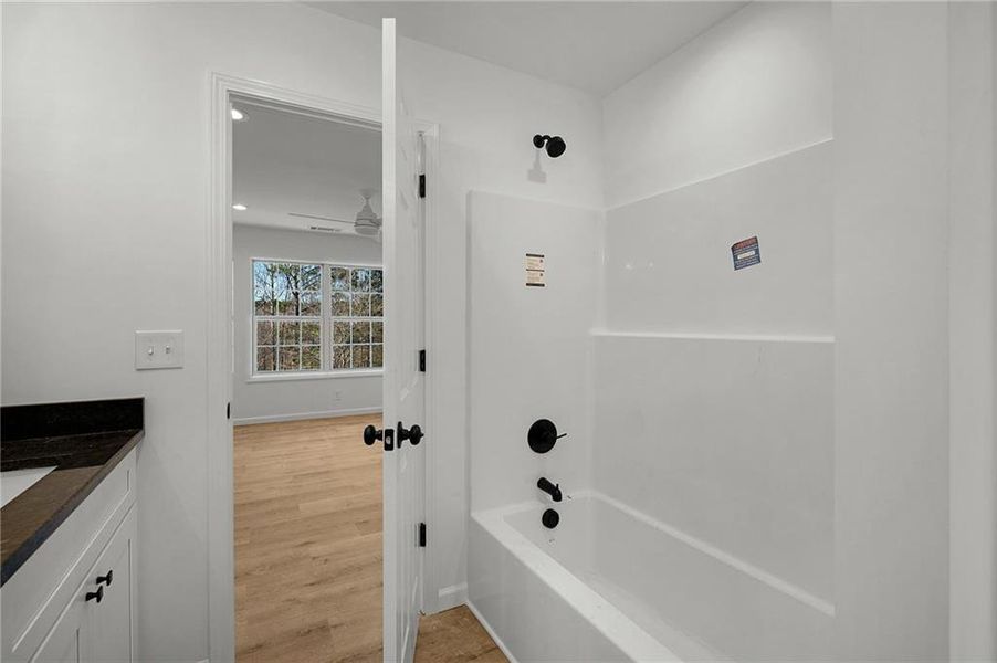 Spacious, unfurnished interior of a new home in , Calhoun (Image 13).