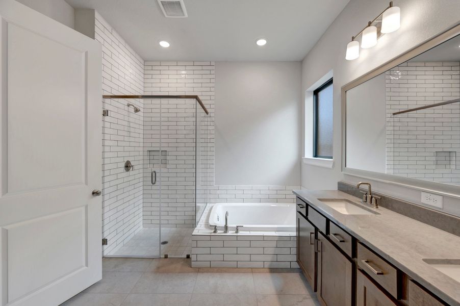Owner's Bath Owner's Bath