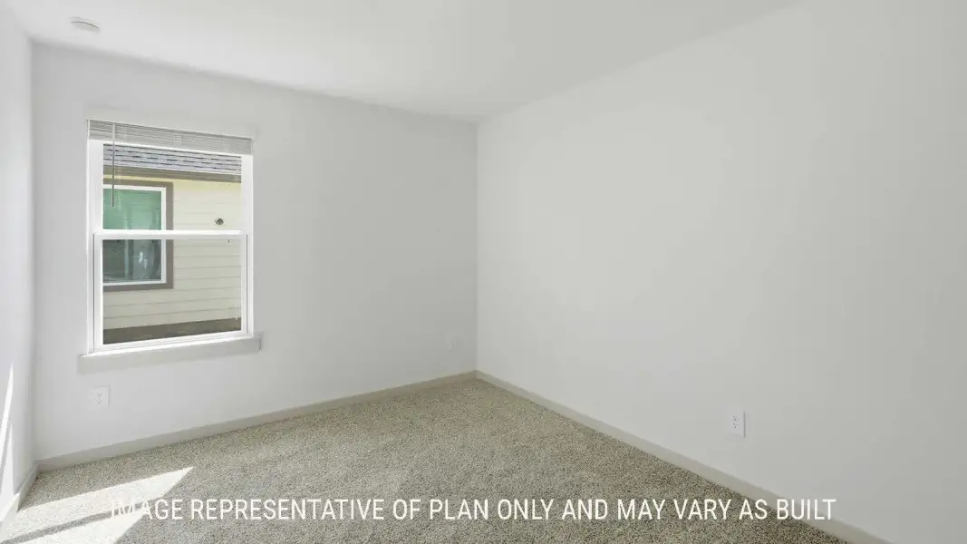 Representative unfurnished interior of a home built from the Elgin by D.R. Horton in Woodland Park, Beaumont (Image 20).