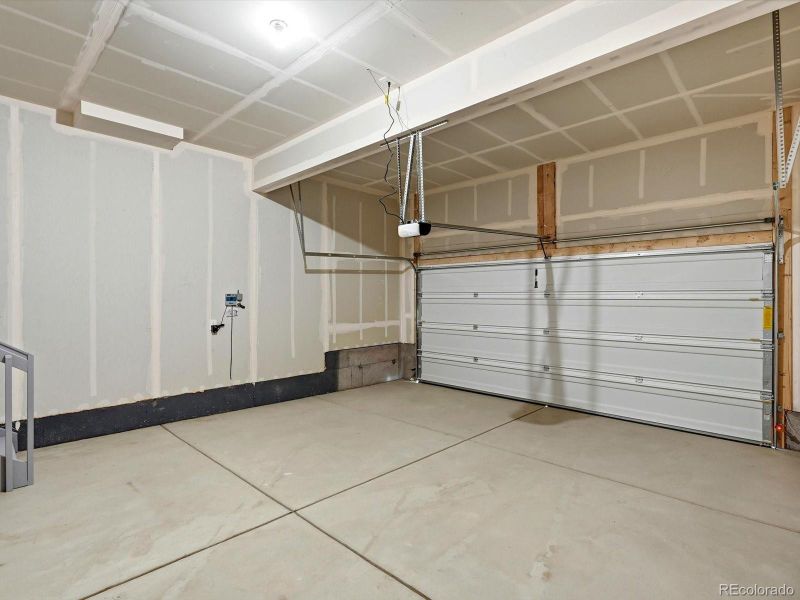 Spacious, unfurnished interior of a new home in Revere at Johnstown, Johnstown (Image 24). Spacious, unfurnished interior of a new home in Revere at Johnstown, Johnstown (Image 24).