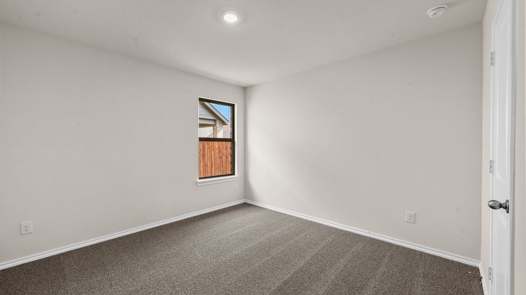 Spacious, unfurnished interior of a new home in Crane Crossing, Crandall (Image 27).