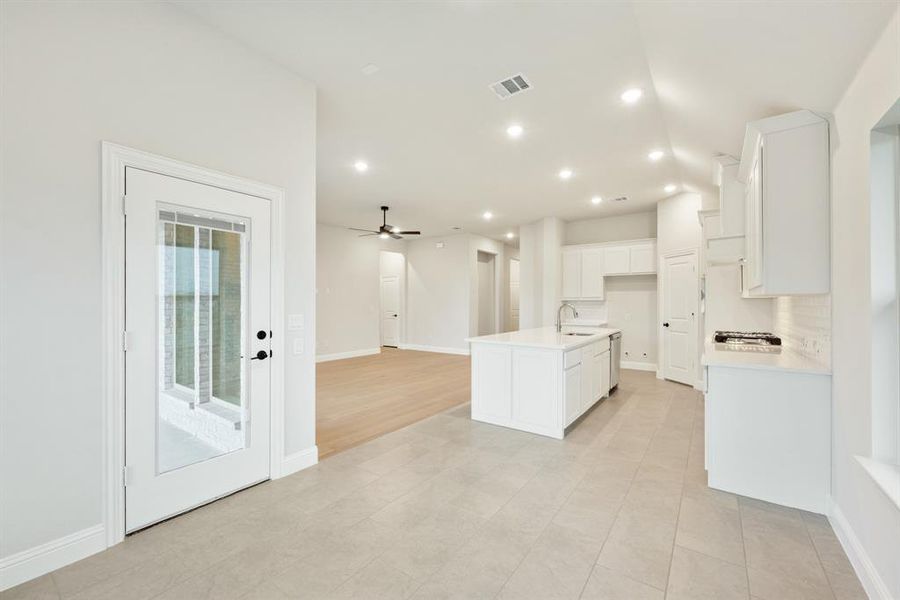 Image 34 of a home in Painted Tree Woodland District 50. Image 34 of a home in Painted Tree Woodland District 50.