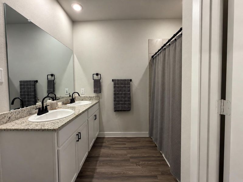 Primary Bath | Tub/Shower & Private Enclosed Toilet Primary Bath | Tub/Shower & Private Enclosed Toilet