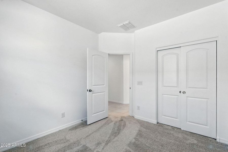 32-web-or-mls-Hilton-32 (2) 32-web-or-mls-Hilton-32 (2)