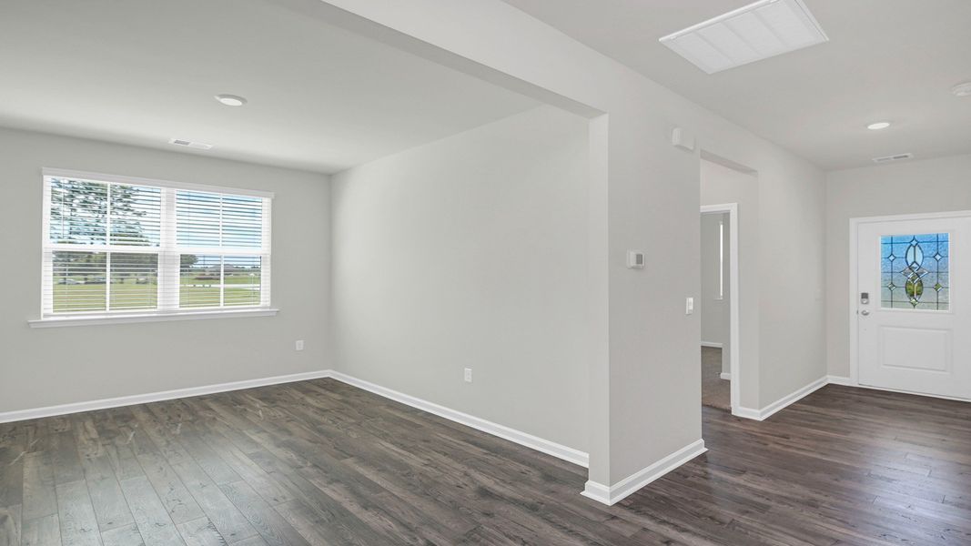Spacious, unfurnished interior of a new home in Leatherstone, Blythewood (Image 13).