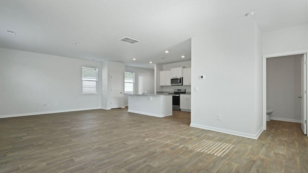 Spacious, unfurnished interior of a new home in Huggins Hill, Manning (Image 14).