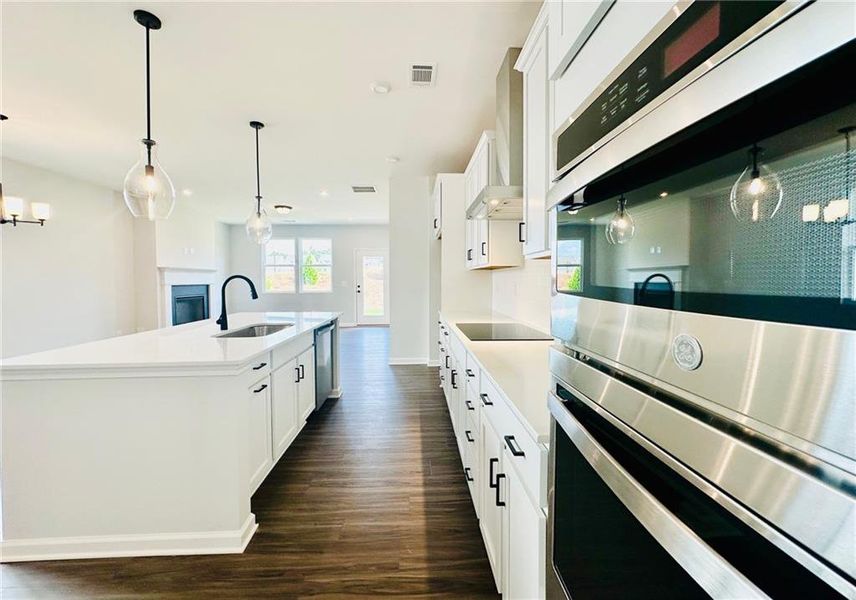 Furnished interior view inside a new home in Annsbury Park, Lilburn (Image 5).