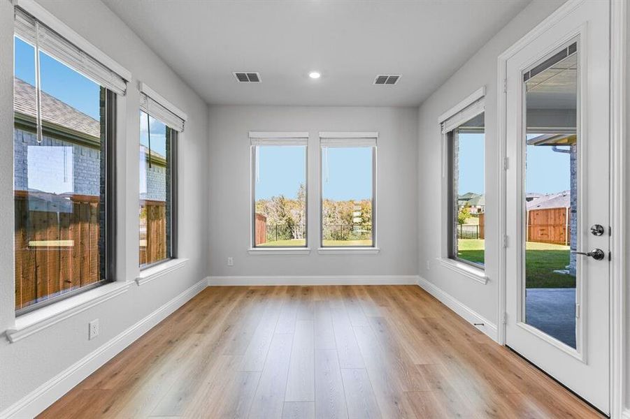 522 Bull Street ~ Ready Now 522 Bull Street ~ Ready Now