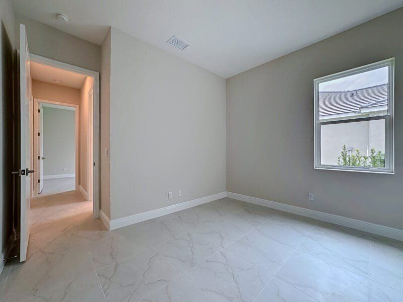 Spacious, unfurnished interior of a new home in River Preserve Estates, Parrish (Image 58).