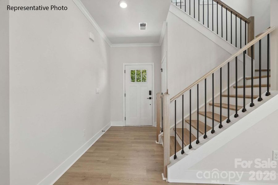 Spacious, unfurnished interior of a new home in Oak Grove Hill, Huntersville (Image 32).