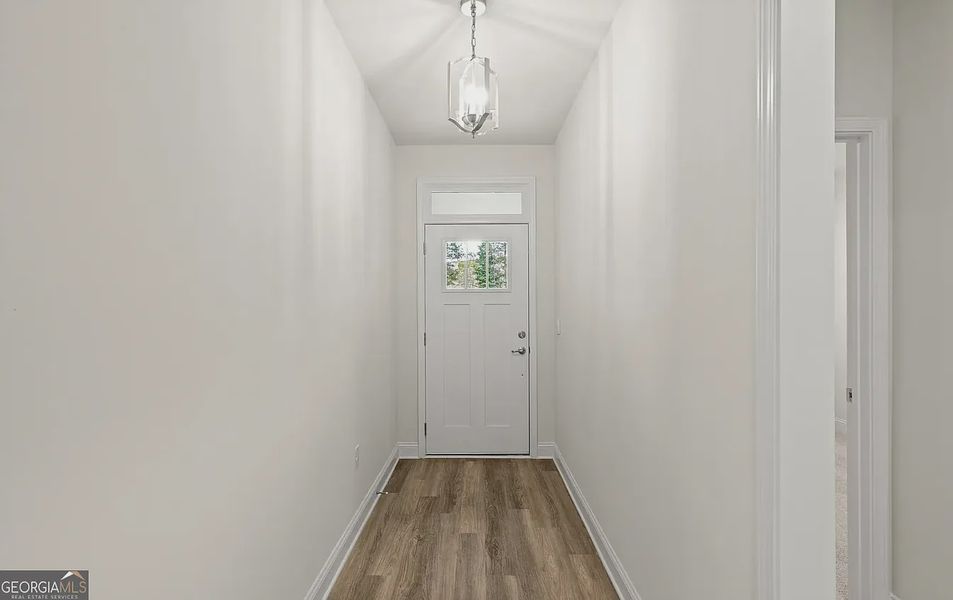 Spacious, unfurnished interior of a new home in Canterbury Villas, Carrollton (Image 14).