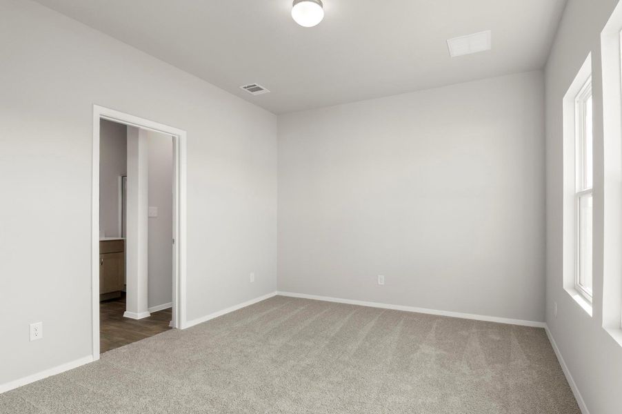 Spacious, unfurnished interior of a new home in Harvest Ridge, Elgin (Image 15). Spacious, unfurnished interior of a new home in Harvest Ridge, Elgin (Image 15).