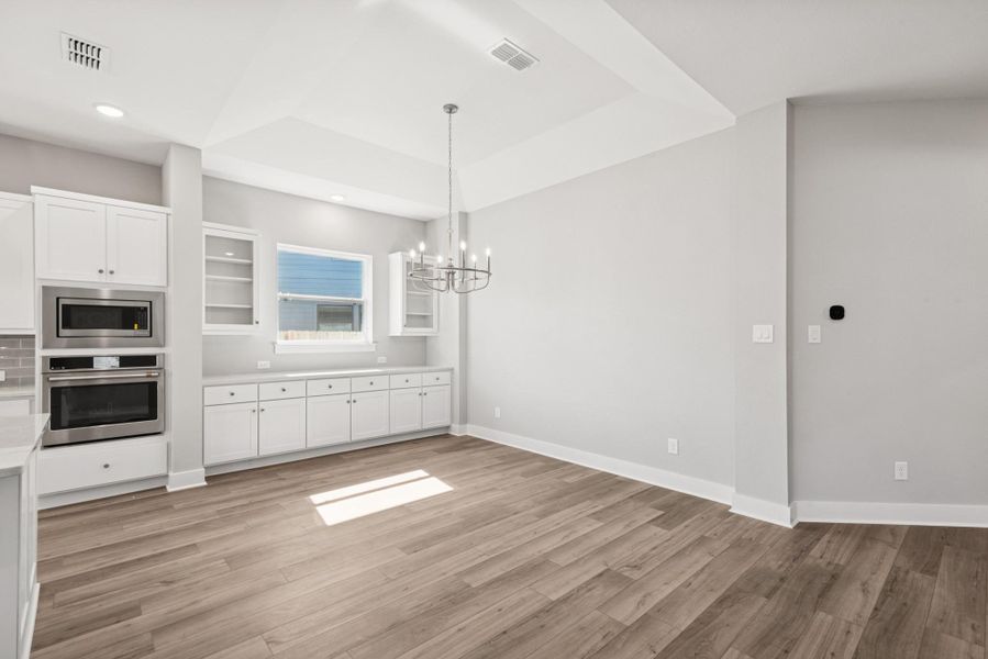 Spacious, unfurnished interior of a new home in ARTAVIA 50' Homesites, Conroe (Image 21).