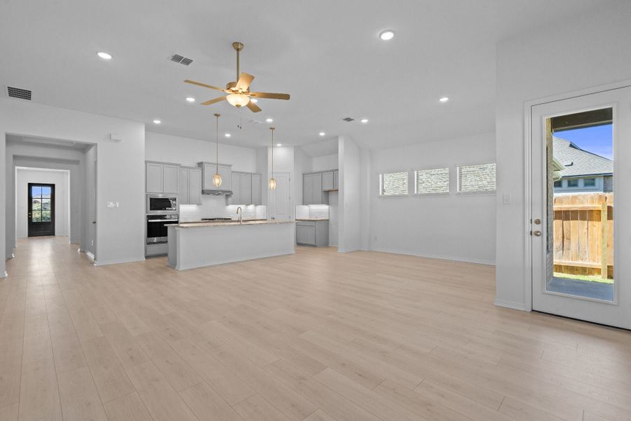 2,381sf New Home in Lago Vista, TX.  - Slide 19