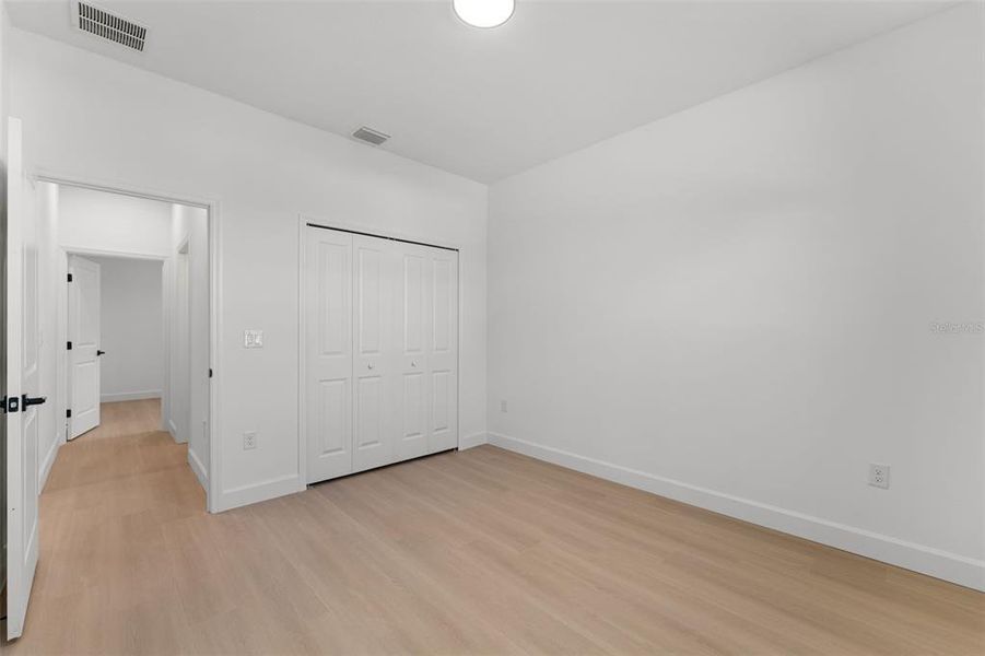 Spacious, unfurnished interior of a new home in , North Port (Image 30).