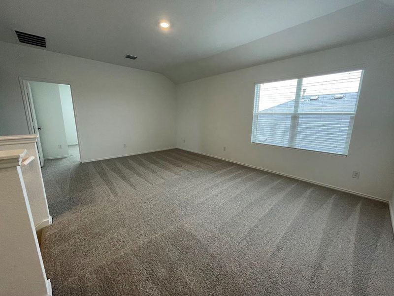 Spacious, unfurnished interior of a new home in Waterstone: Highlands Collections, Kyle (Image 13). Spacious, unfurnished interior of a new home in Waterstone: Highlands Collections, Kyle (Image 13).