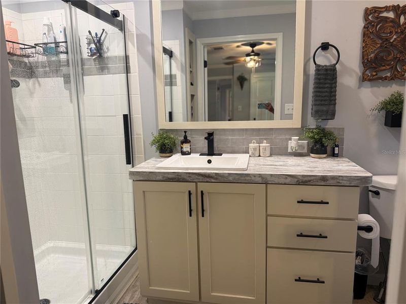 Furnished interior view inside a new home in , Plant City (Image 16).