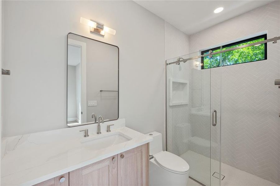 Furnished interior view inside a new home in , Winter Park (Image 15).