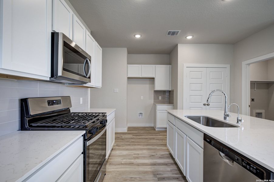 Furnished interior view inside a new home in Park Place, New Braunfels (Image 4).