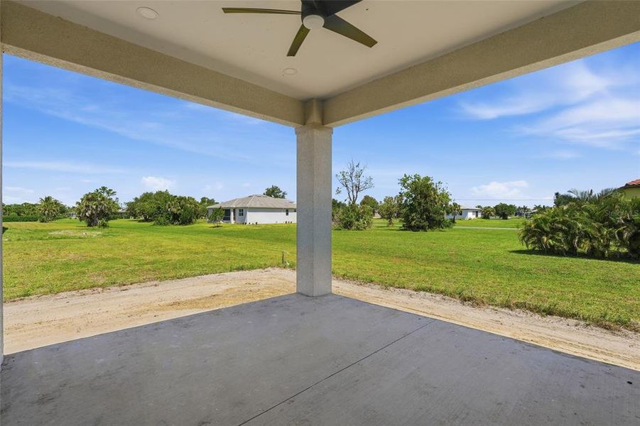Exterior details and patio area of a home in , Punta Gorda (Image 3).