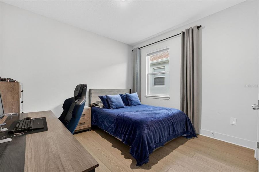 Furnished interior view inside a new home in , Winter Garden (Image 53).