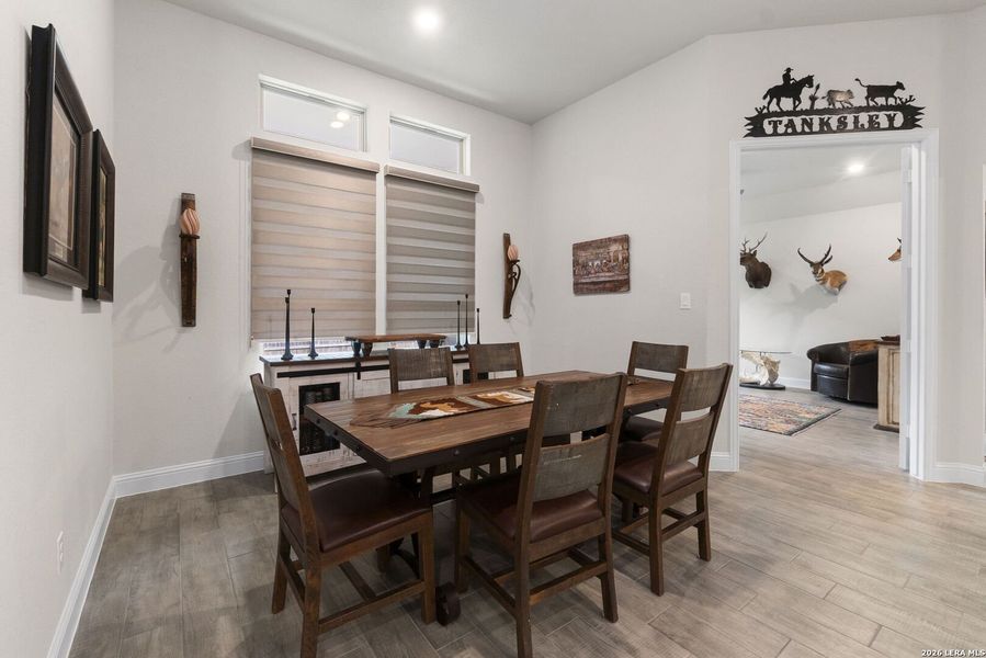Furnished interior view inside a new home in Elkhorn Ridge, Boerne (Image 10).