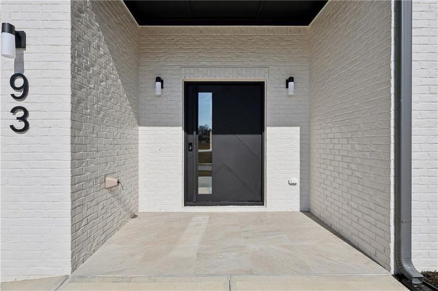 Exterior details and patio area of a home in , Auburn (Image 32).