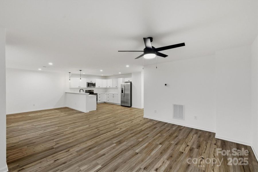 Spacious, unfurnished interior of a new home in , Hickory (Image 17).