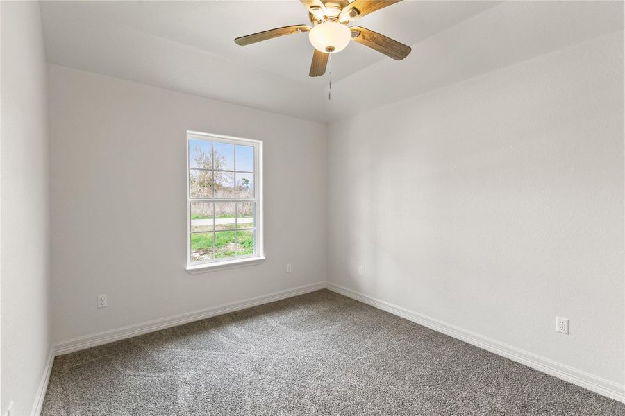 Spacious, unfurnished interior of a new home in , Brazoria (Image 17).