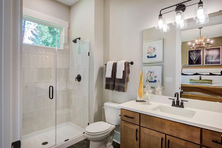 Ballentine Bathroom 2