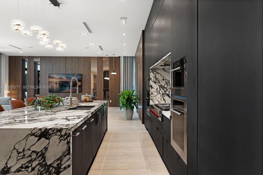 Image 75 of a home in .