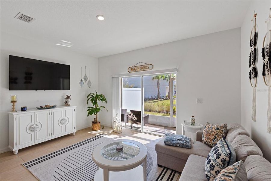 Furnished interior view inside a new home in , Palmetto (Image 16).