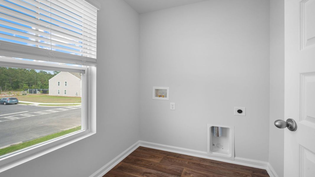 Spacious, unfurnished interior of a new home in Rice Hope, Port Wentworth (Image 18). Spacious, unfurnished interior of a new home in Rice Hope, Port Wentworth (Image 18).