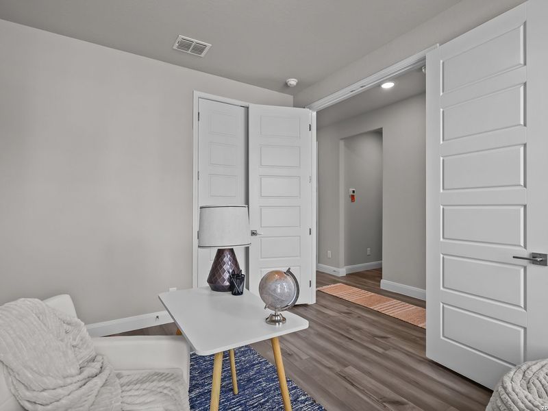 Furnished interior view inside a new home in Ladera, San Antonio (Image 28).