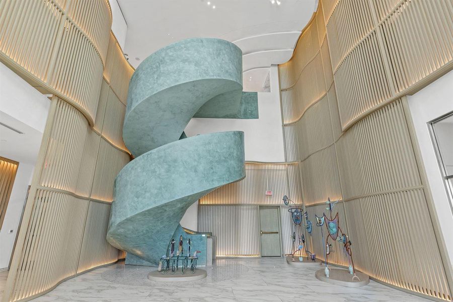 Sculptured Spiral Staircase Sculptured Spiral Staircase