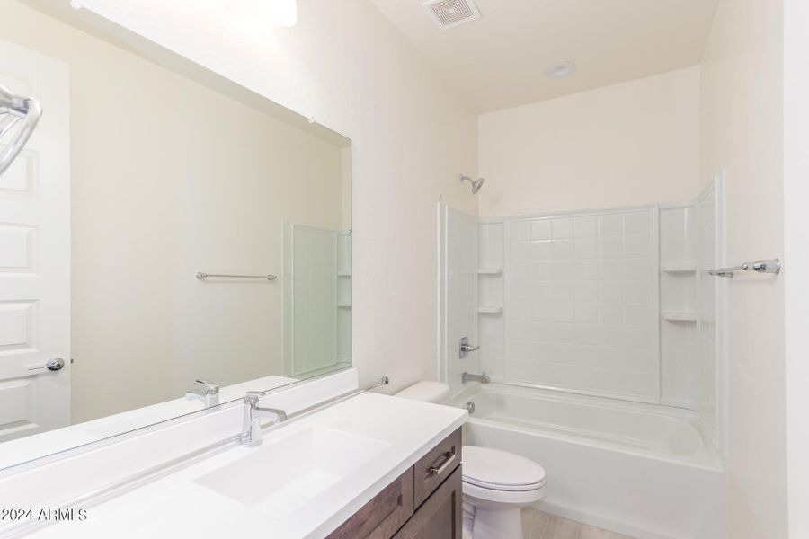 Upstairs Bath 2 Tub/Shower Combo