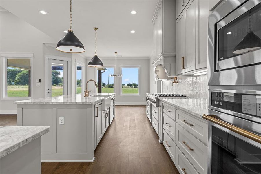 Furnished interior view inside a new home in , Lorena (Image 18).