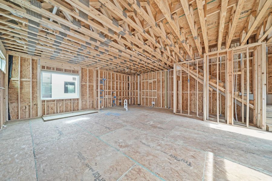 Imagine entertaining family and friends in this beautiful space. Everyone will want to spend the holidays here! Imagine entertaining family and friends in this beautiful space. Everyone will want to spend the holidays here!