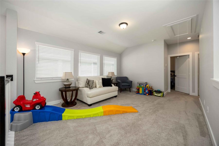 Furnished interior view inside a new home in , Conroe (Image 9). Furnished interior view inside a new home in , Conroe (Image 9).