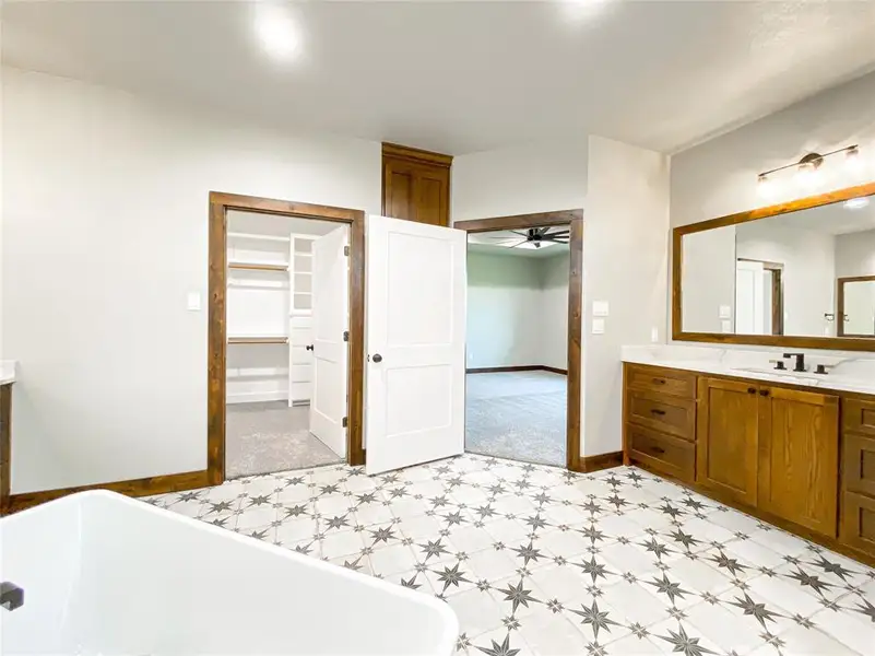 Furnished interior view inside a new home in , Tuscola (Image 4).