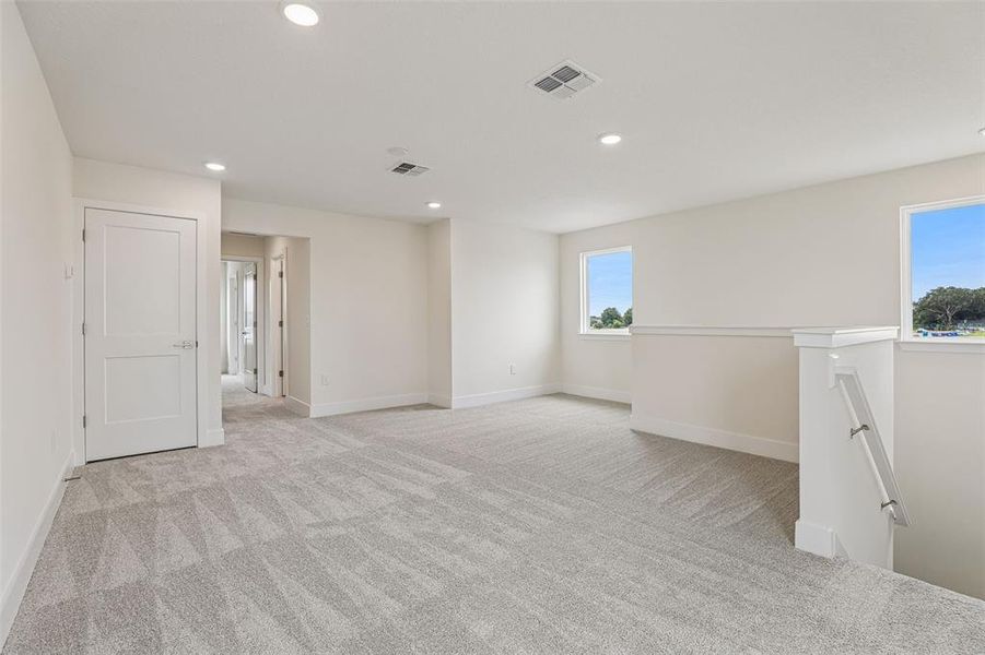 Spacious, unfurnished interior of a new home in Lakeside at Satilla, St. Cloud (Image 40). Spacious, unfurnished interior of a new home in Lakeside at Satilla, St. Cloud (Image 40).