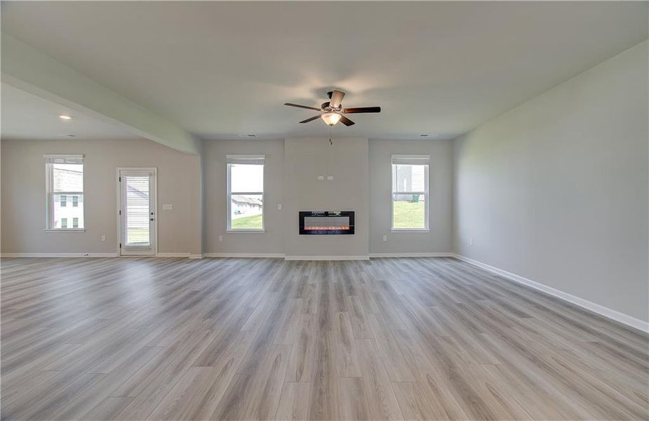 Spacious, unfurnished interior of a new home in Brighton, Locust Grove (Image 20).