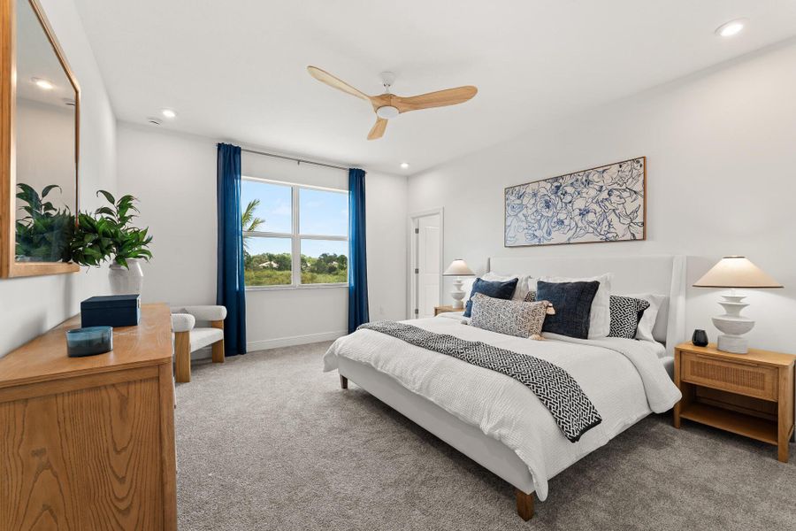 Spacious, unfurnished interior of a new home in Avila, Jensen Beach (Image 11).